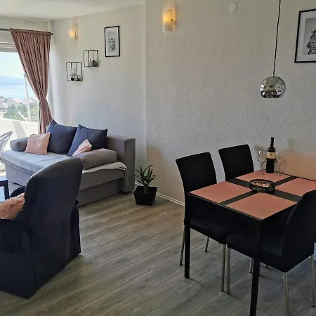 بيت للعطل Astra - Where Mountain Meets The Sea *