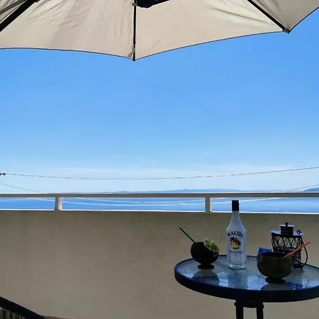 Ferienhaus Astra - Where Mountain Meets The Sea
