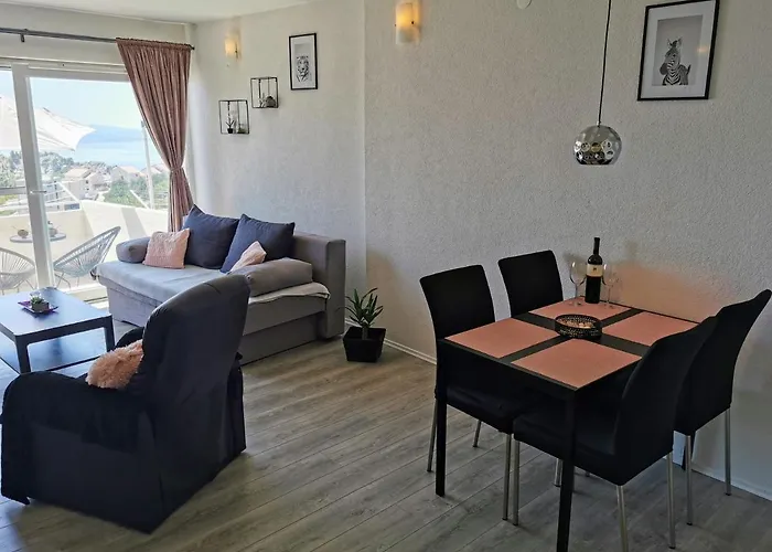 بيت للعطل Astra - Where Mountain Meets The Sea *