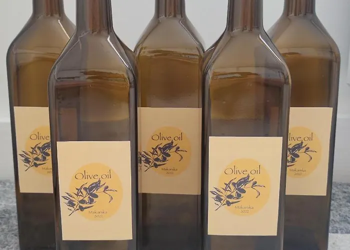 Astra - Where Mountain Meets The Sea بيت للعطل